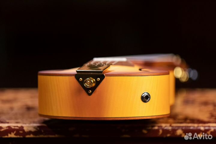 Укулеле концерт с подключением Ortega + аксессуары