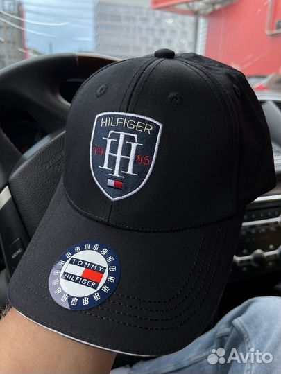 Tommy hilfiger кепка новая
