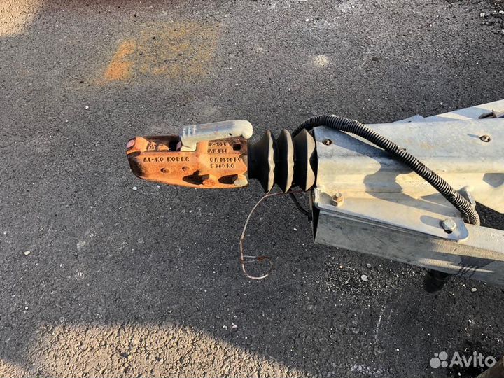 Прицеп-эвакуатор