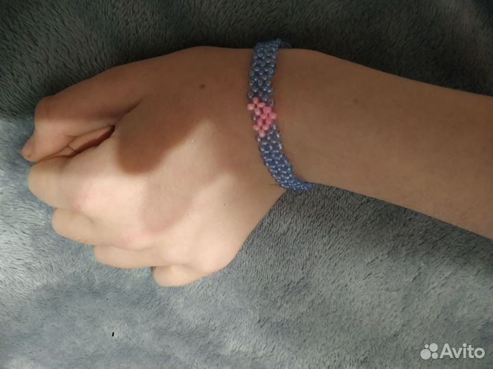 Браслет из бисера