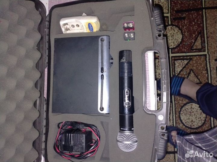 Радио микрофон shure B58