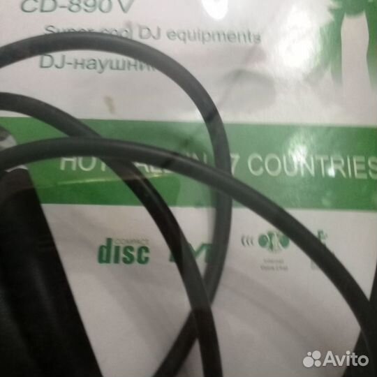 Наушники новые