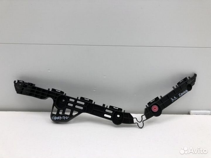 Кронштейн заднего бампера левый Toyota Camry V70