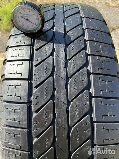 Michelin 4x4 Synchrone 215/65 R16