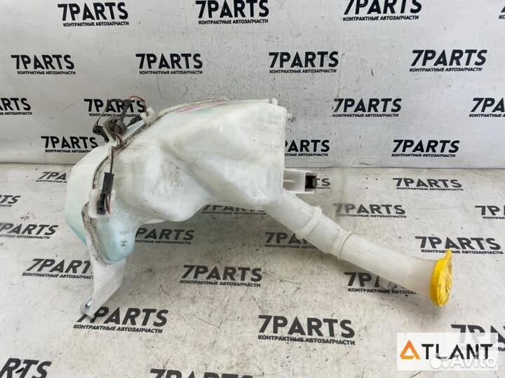 Бачок стеклоомывателя mazda axela