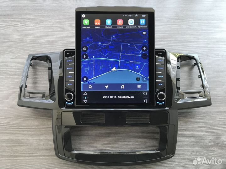 Магнитола на Toyota Hilux 7