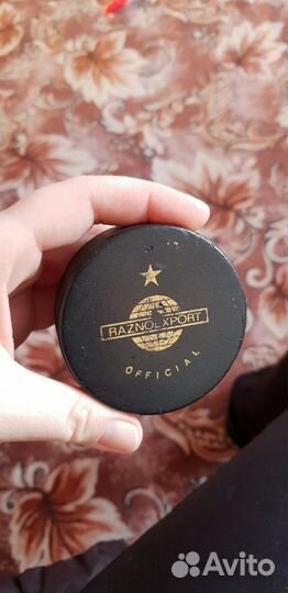 Шайбы хоккейные