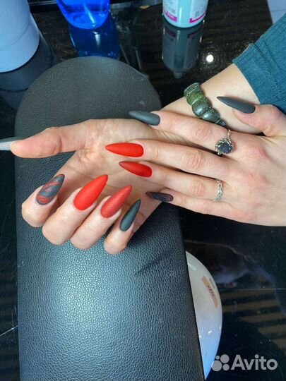 Маникюр педикюр на дому Коломенская