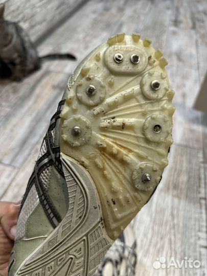 Шиповки asics