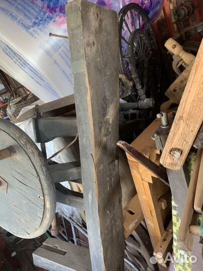 Старинный сверлильный станок