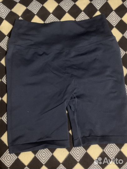 Велосипедки и лосины с эффектом пуш-ап