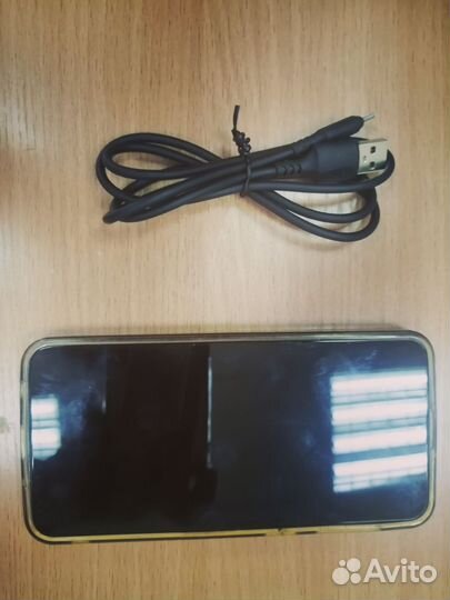 Samsung Galaxy A10, 2/32 ГБ