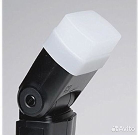 Новая. Yongnuo speedlite YN-560 III