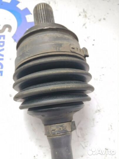 Mercedes GLK X204 08- Привод передний левый 0121