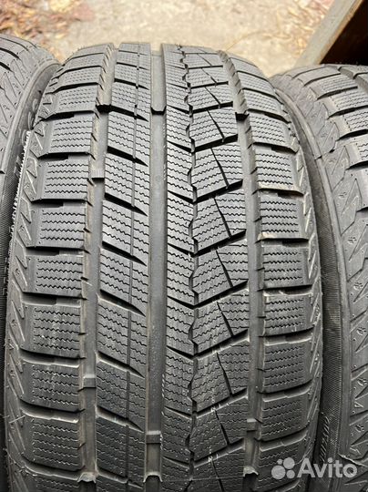 iLink Winter IL868 215/50 R17