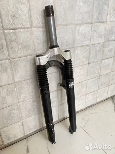 Вилка резьбовая rst