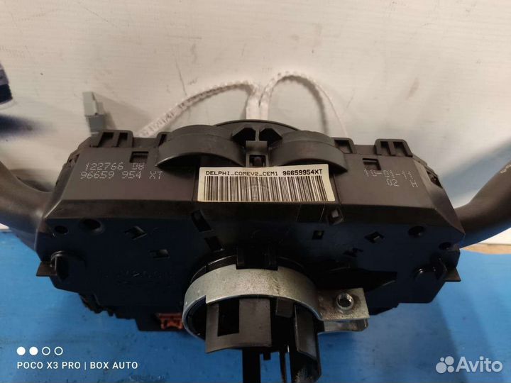 Подрулевой переключатель Пежо 308