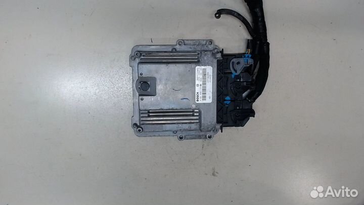 Блок управления двигателем Opel Movano 2010, 2013