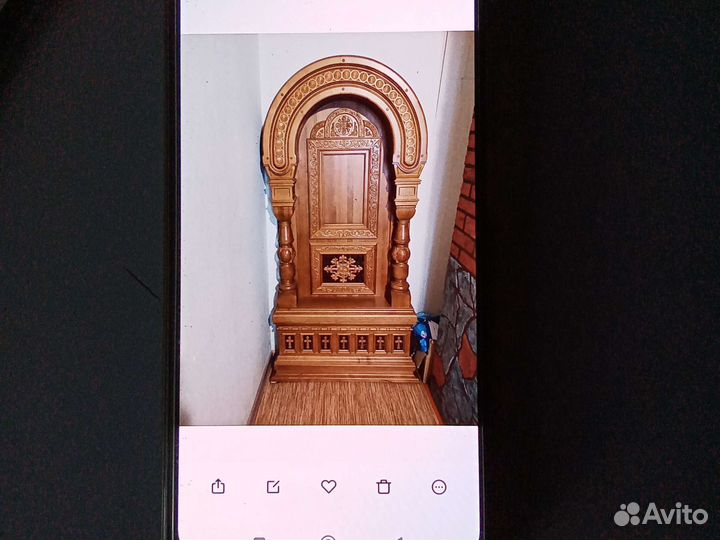 Киот напольный