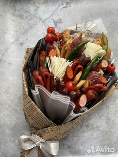 Съедобные букеты Сырно-колбасные букеты