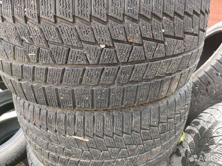 Maxxis ArcticTrekker NP3 235/45 R17 96V