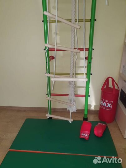 Детская шведская стенка