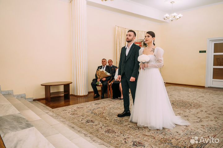 Свадебное платье