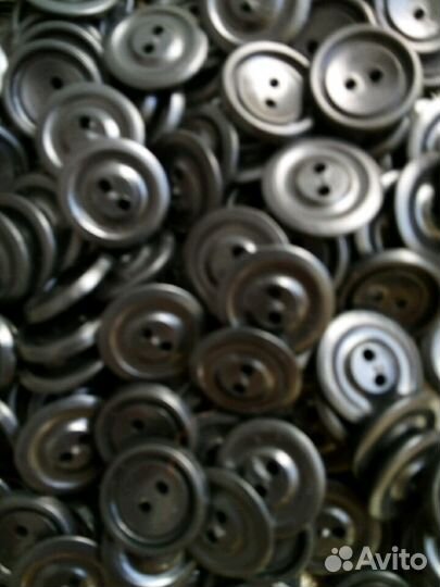 Пуговицы