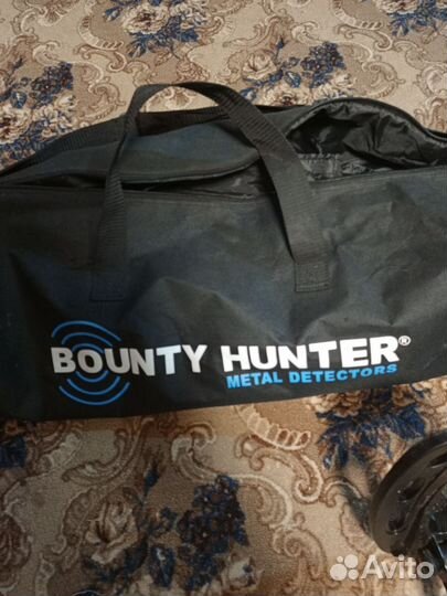Металлоискатель bounty hunter