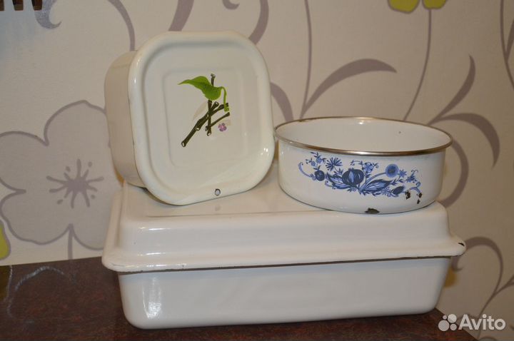 Лотки эмалированные