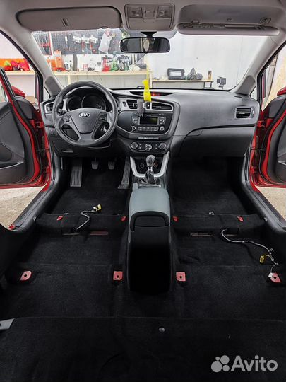 Химчистка салона автомобиля