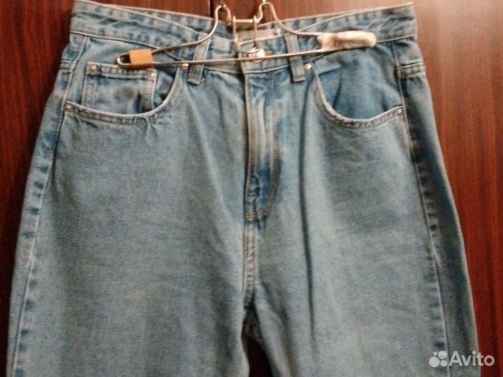 Джинсы женские