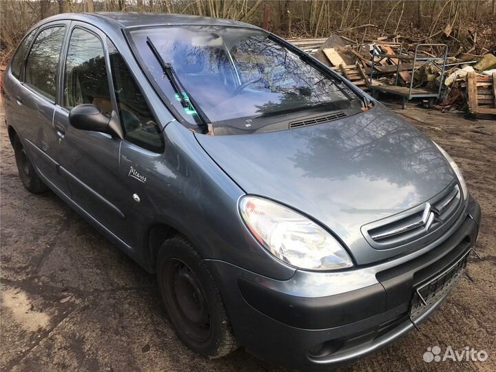 Разбор на запчасти Citroen Xsara-Picasso