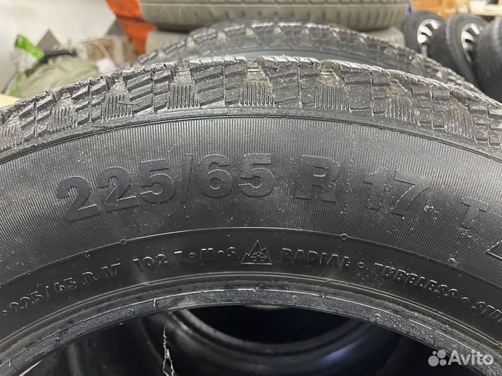 Continental ContiIceContact 4x4 225/65 R17