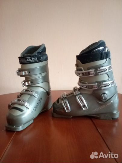 Горнолыжные ботинки женские Head