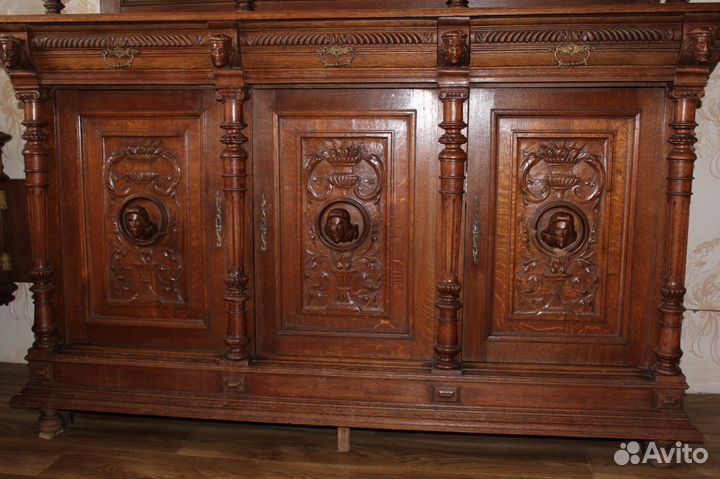 Буфет старинный дубовый