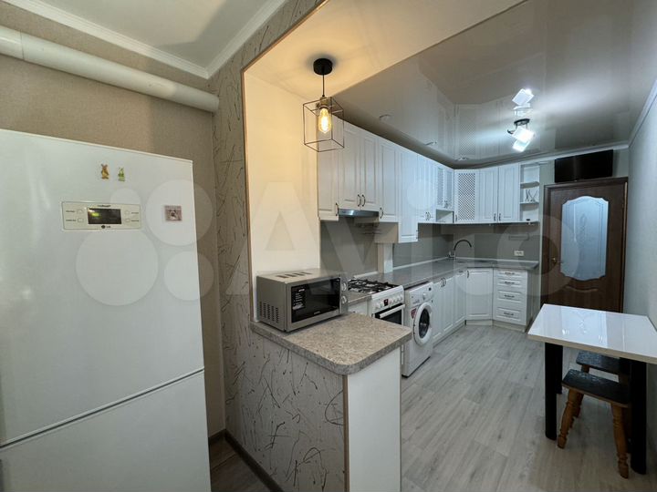 2-к. квартира, 46 м², 1/3 эт.