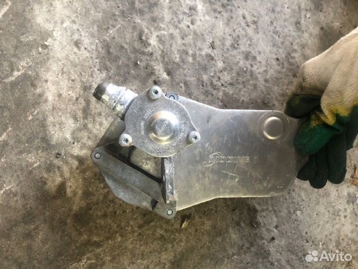 Радиатор масляный Bmw 3-Series E90 N46B20 2008