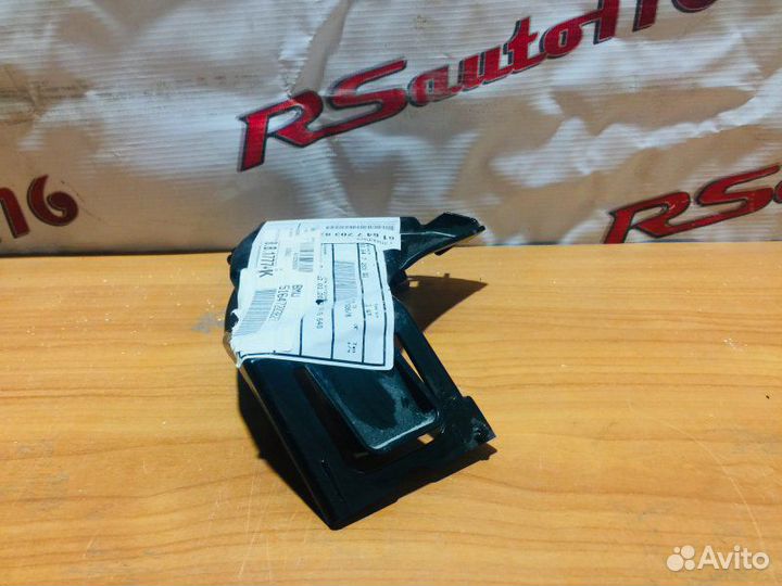 Кронштейн бампера передний левый Bmw 5-Series F07