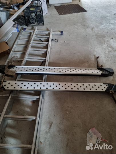 Декоративные пороги на KIA seltos