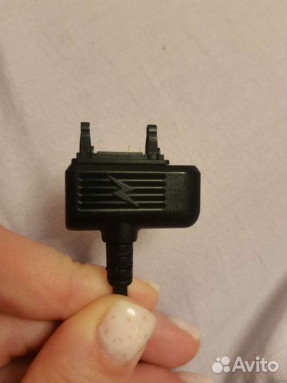 Зарядное устройство для телефона Sony Ericsson