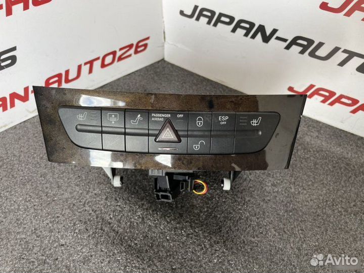 Блок CD ченджер Mercedes-Benz E-Класс W211 3.2 AT