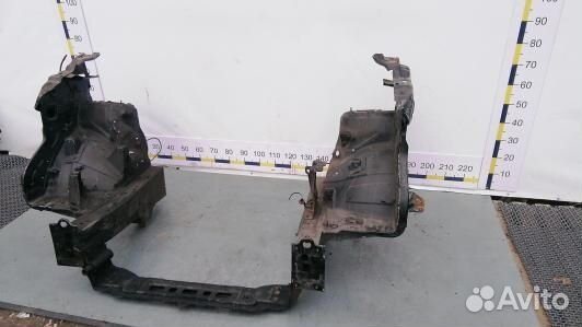 Передняя панель крепления облицовки (телевизор) hy