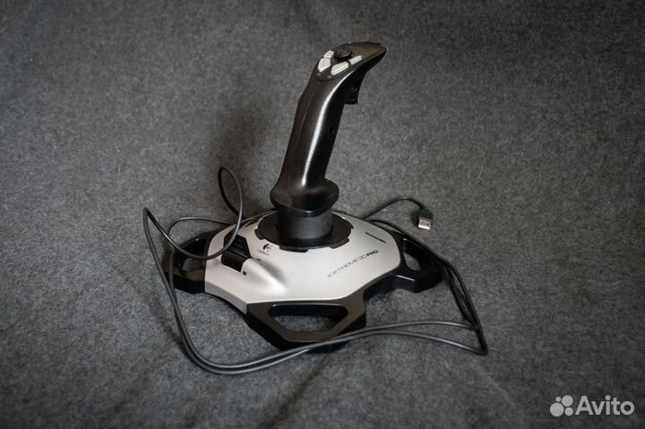 Джойстик Logitech Extreme 3D Pro