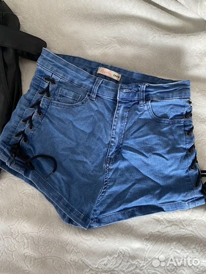 Шорты кожаные