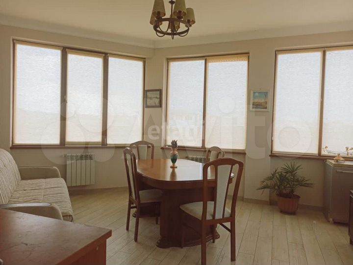 Коттедж 372,5 м² на участке 3 га