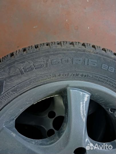 Колеса в сборе r15 зимние 4 100
