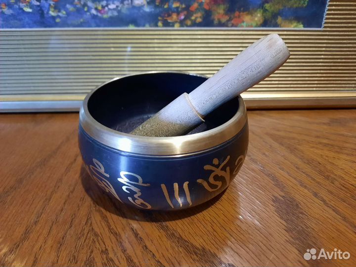 Поющая чаша 10 см с Буддой