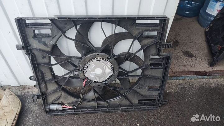 Вентилятор охлаждения Volvo XC60 32339488