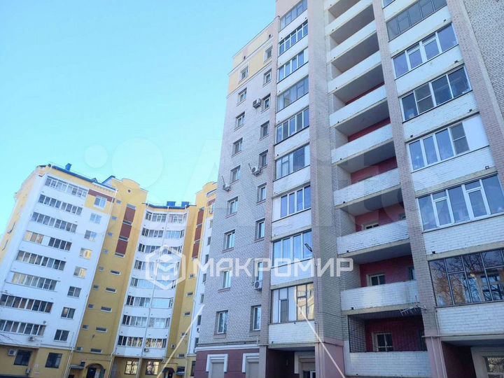 2-к. квартира, 68,3 м², 4/10 эт.